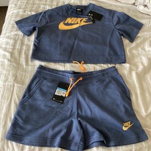 Nike matching set short/shirt